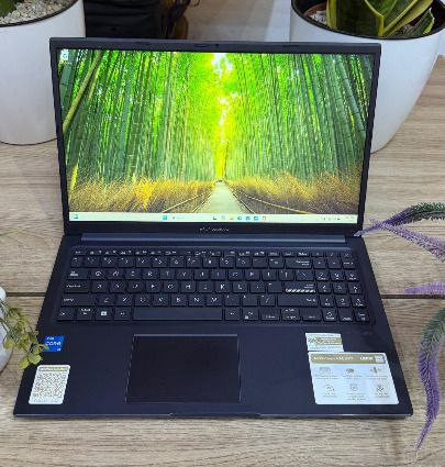 Oulu Technologie: Vivobook 15 (F1504) Core i5 , Très clean, très performant